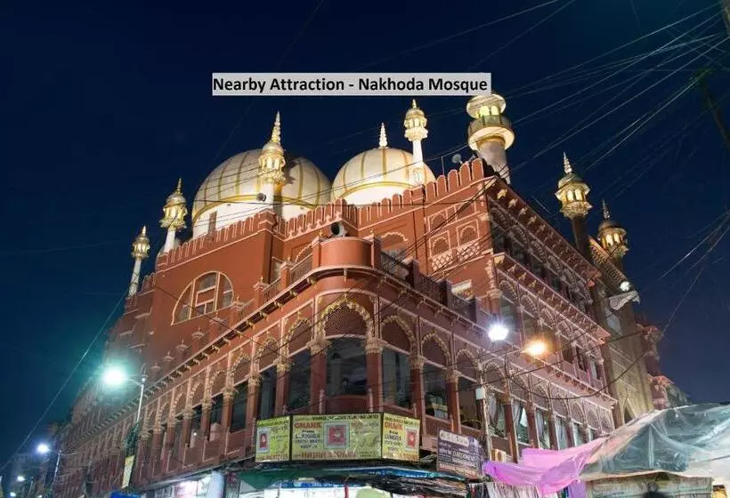 Super Collection O Hotel Hamza International Near Howrah Bridge