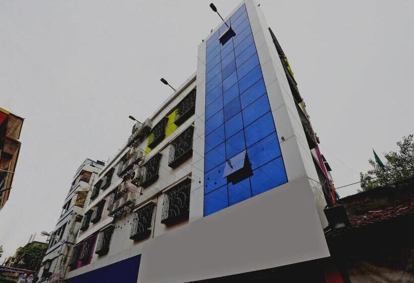 Super Collection O Hotel Hamza International Near Howrah Bridge