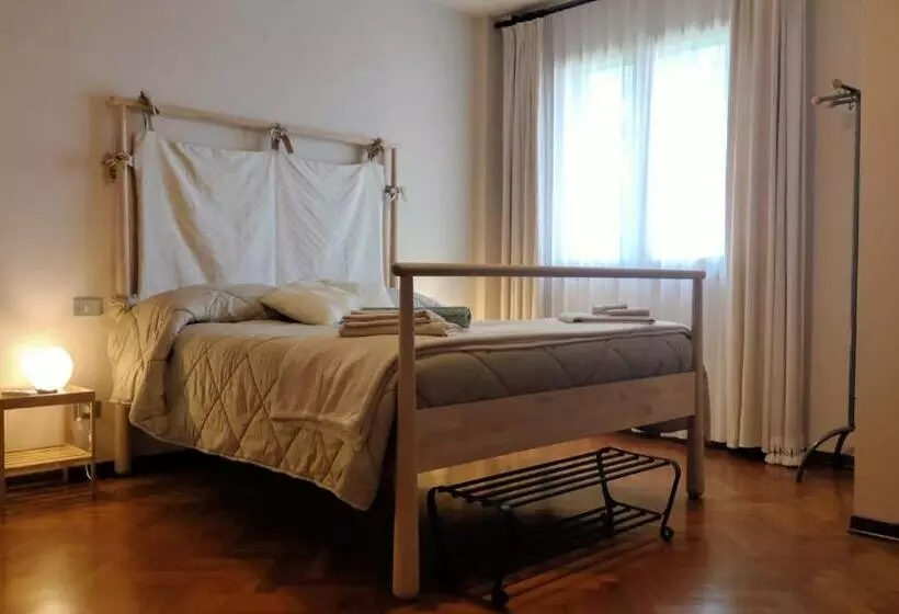 ペンション La Villetta D' Angolo