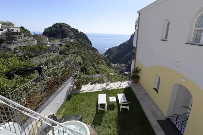 پانسیون Palazzo San Giovanni Amalfi Coast