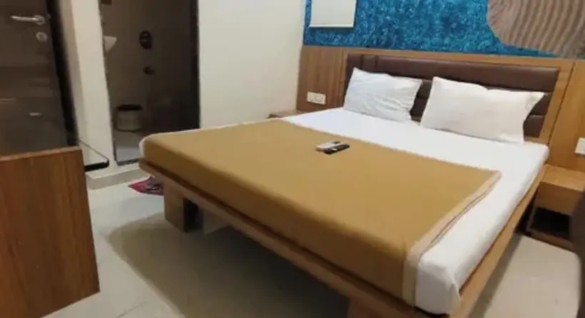 Fabhotel Riverstone Resort