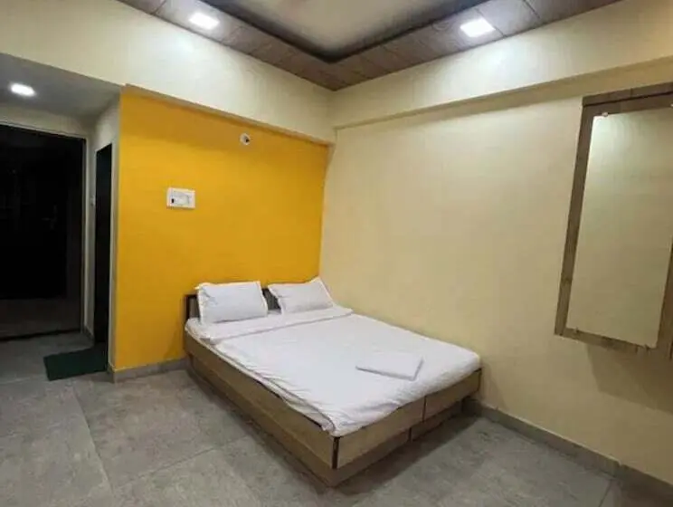 Fabhotel Riverstone Resort