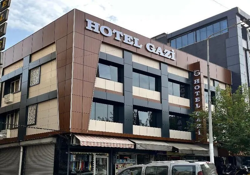 هتل Gazi