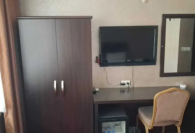 Mayd Otel