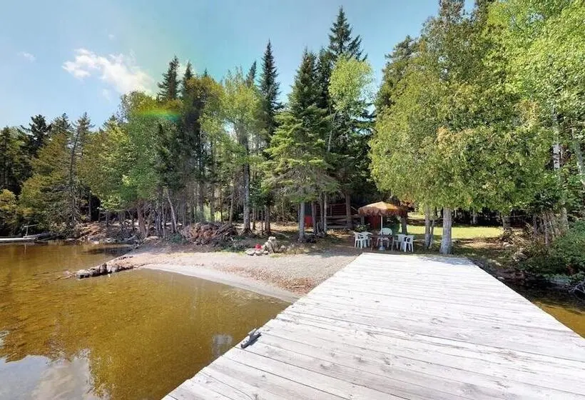 Moosehead Memories Quiet Dog Friendly, Dock, & Firepit