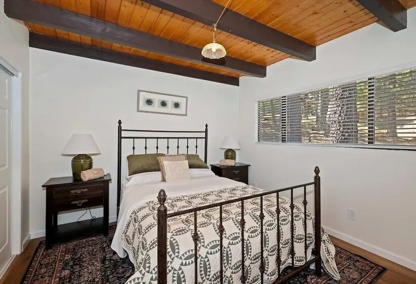 Natures Peak Family Retreat W/ 2 Fireplaces