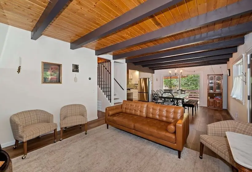 Natures Peak Family Retreat W/ 2 Fireplaces
