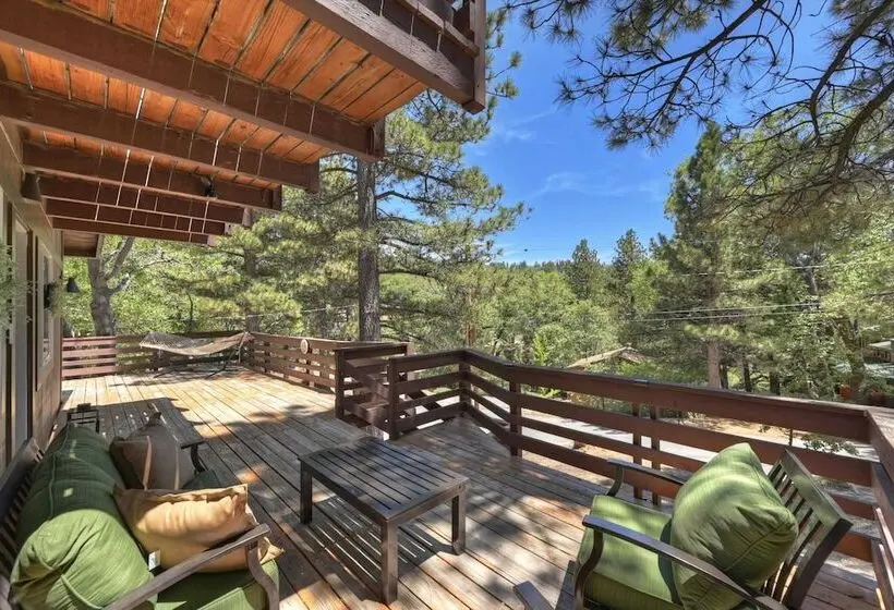 Natures Peak Family Retreat W/ 2 Fireplaces