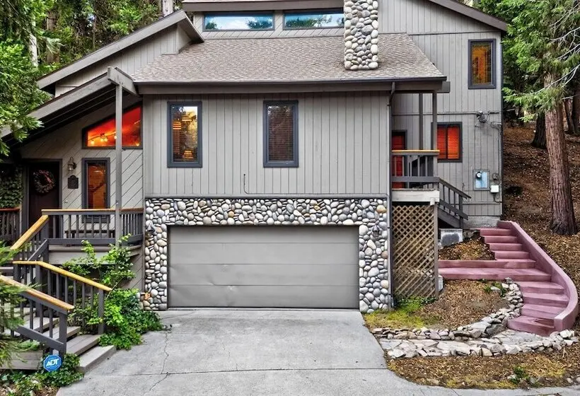 Whispering Pines By Avantstay Pine View Cabin Trail Access + Game Room + Fire Pit