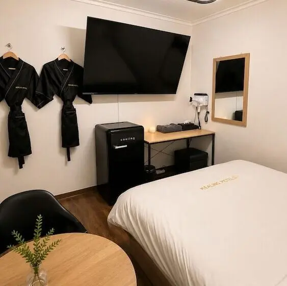 Healing Motel