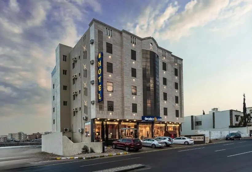 ホテル Al Qasr Al Badie