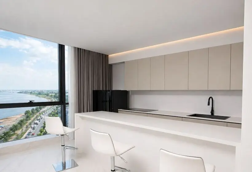 هتل Atlantic Suites