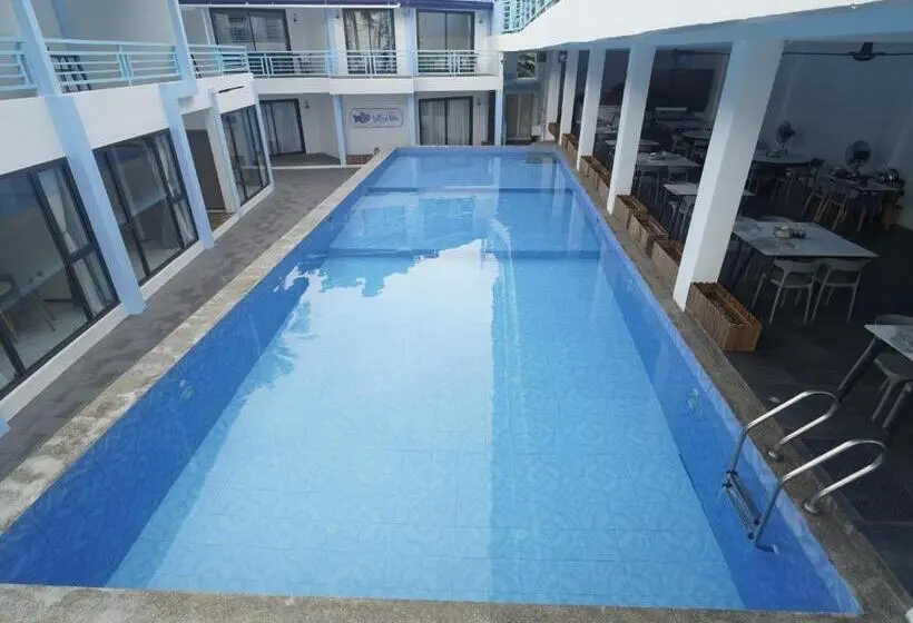 هتل Luckytito Divers Resort Boracay Island