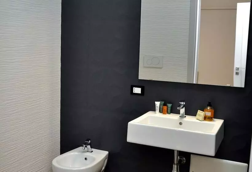 تختخواب و صبحانه Kalurya