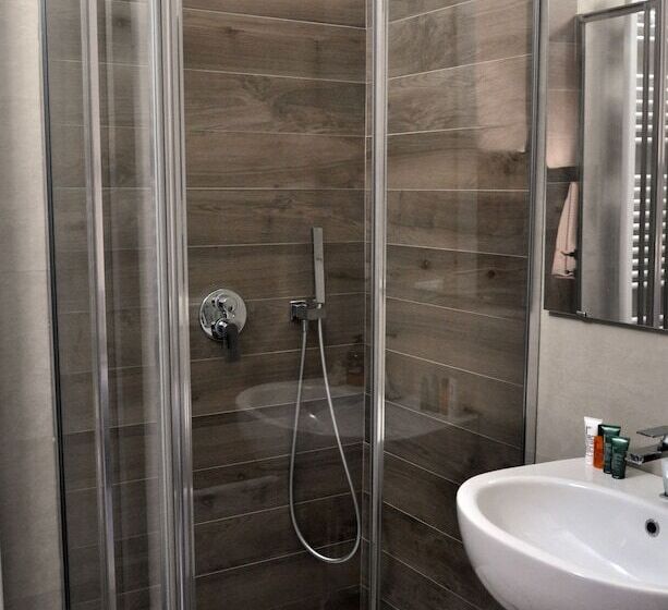 تختخواب و صبحانه Kalurya