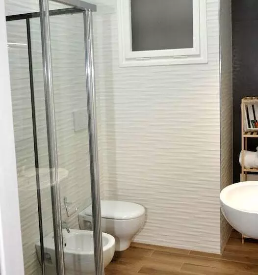 تختخواب و صبحانه Kalurya