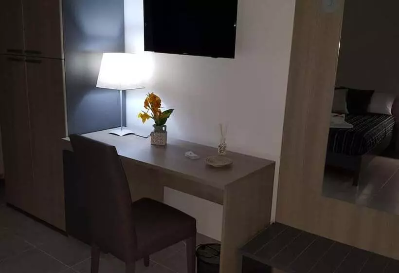 تختخواب و صبحانه Kalurya