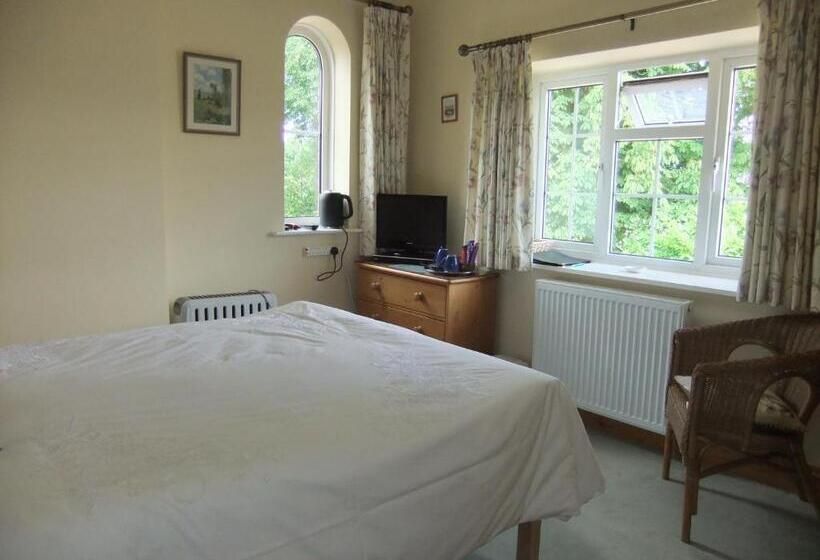 تختخواب و صبحانه St Mary’s Lodge B And B