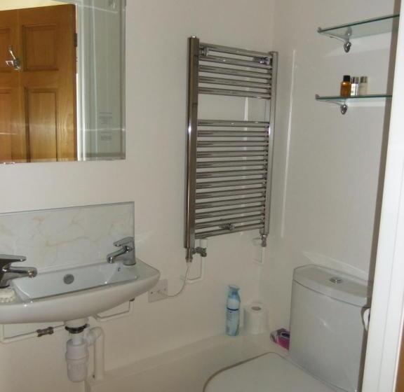 تختخواب و صبحانه St Mary’s Lodge B And B