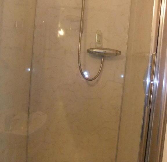 تختخواب و صبحانه St Mary’s Lodge B And B