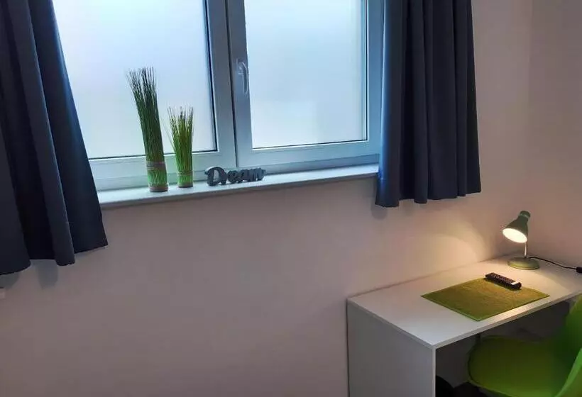 Hotelli M24   Alle Zimmer Mit Küchenzeile