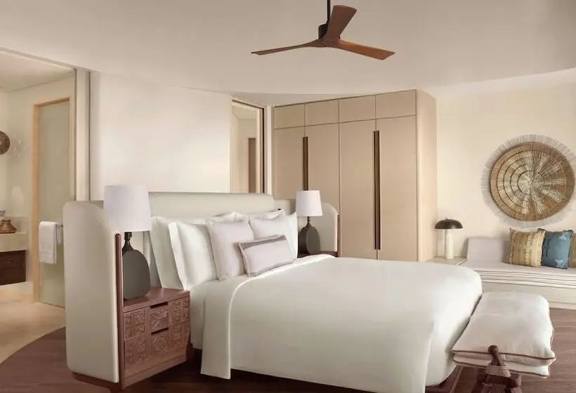 هتل Nujuma, A Ritz Carlton Reserve