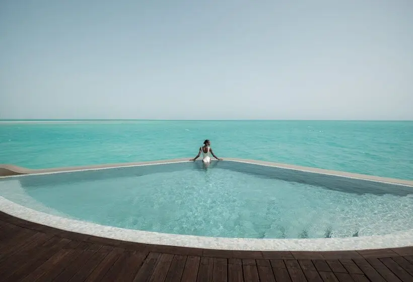 هتل Nujuma, A Ritz Carlton Reserve