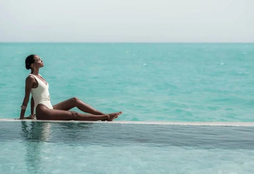 هتل Nujuma, A Ritz Carlton Reserve