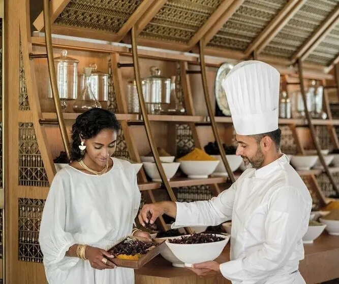 هتل Nujuma, A Ritz Carlton Reserve