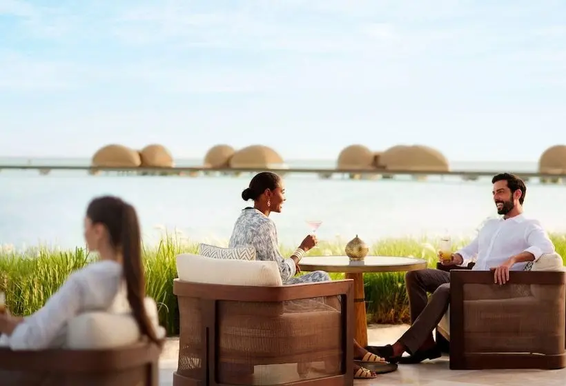 هتل Nujuma, A Ritz Carlton Reserve