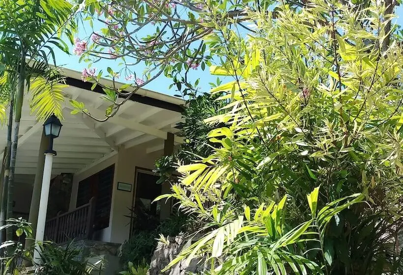 هتل Romance Bungalows