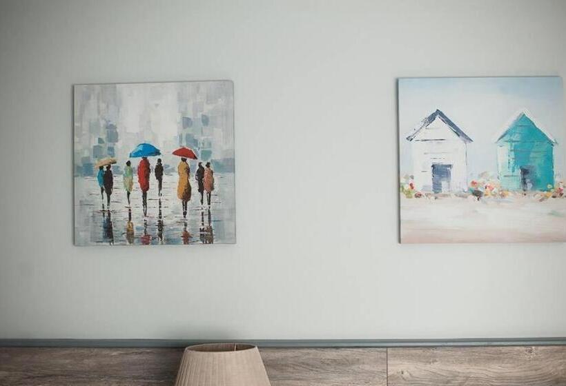 پانسیون Sinnotts Bar