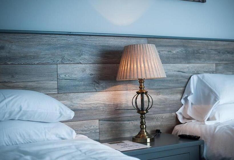 پانسیون Sinnotts Bar