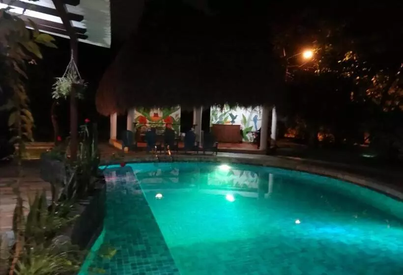 ベッドアンドブレックファースト Boutique Patampa