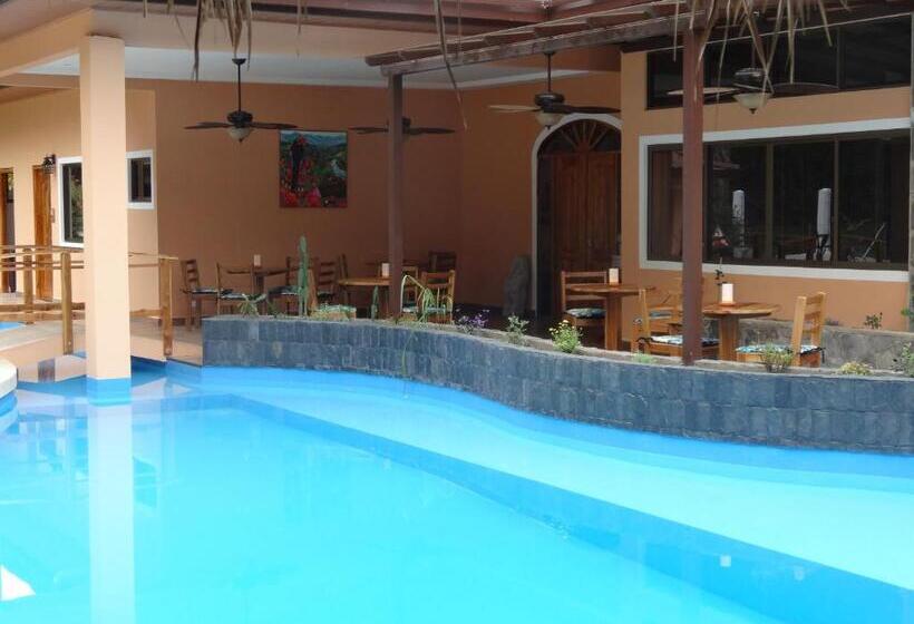 تختخواب و صبحانه Boutique Patampa