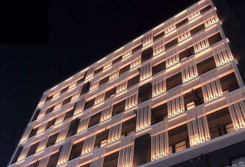 בית מלון כפרי Lantana Osaka