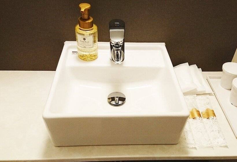 בית מלון כפרי Lantana Osaka