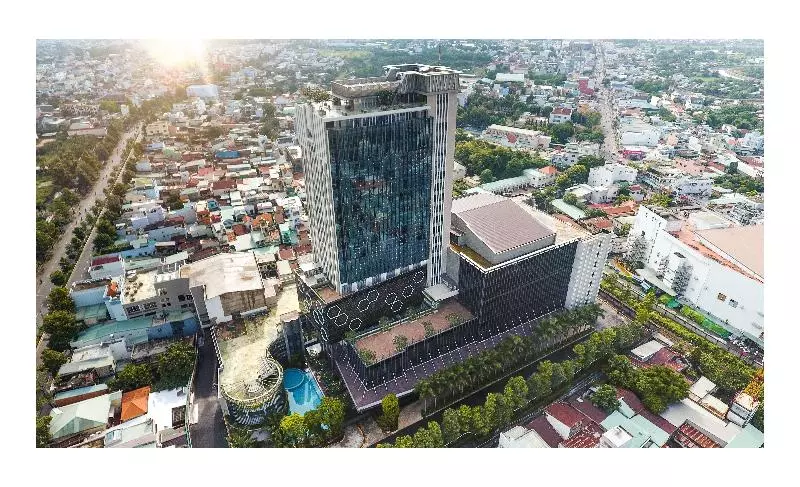 هتل The Mira Central Park