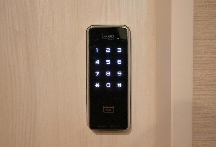 بنسيون Cococonne Fukuoka Nishijin