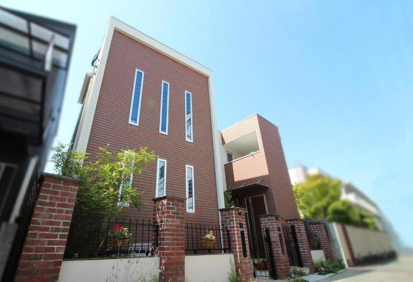 بنسيون Cococonne Fukuoka Nishijin