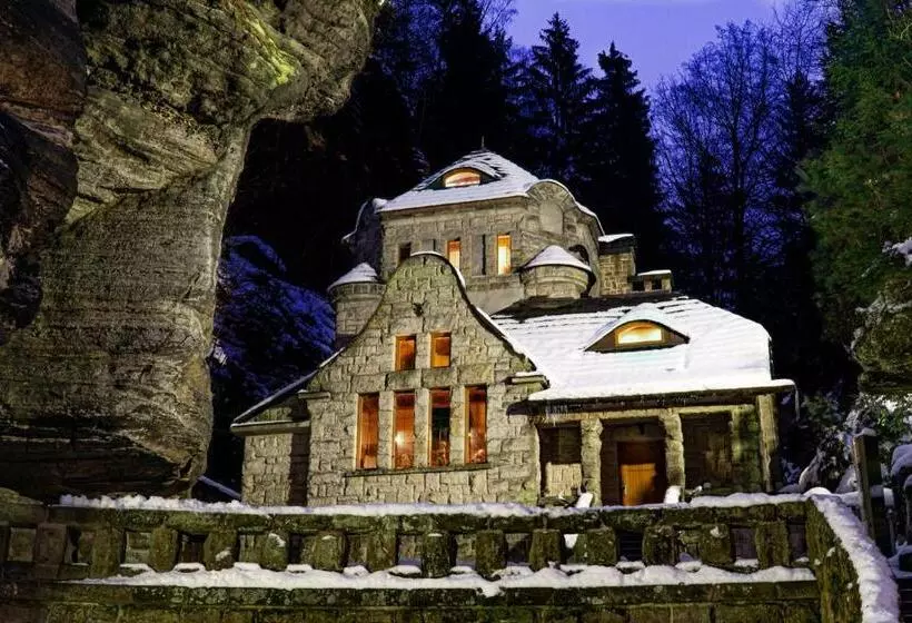 Majatalo Stara Plynarna