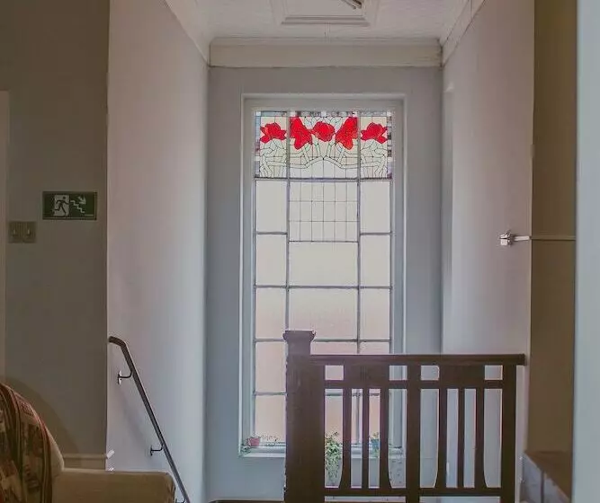 Vila Santa Eulalia Hostel