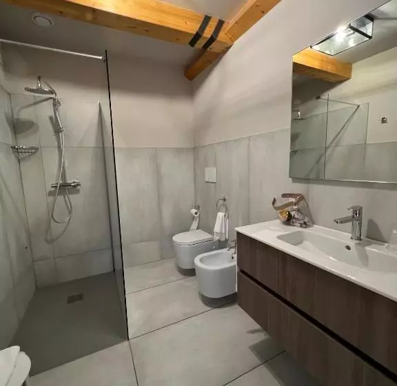 Retkeilymaja Nuova Filanda Rooms And More