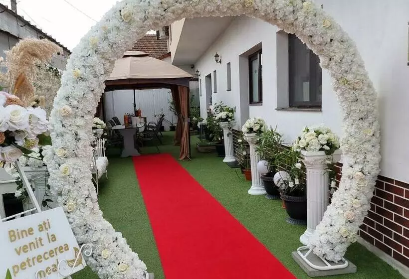 پانسیون Casa Lipianu
