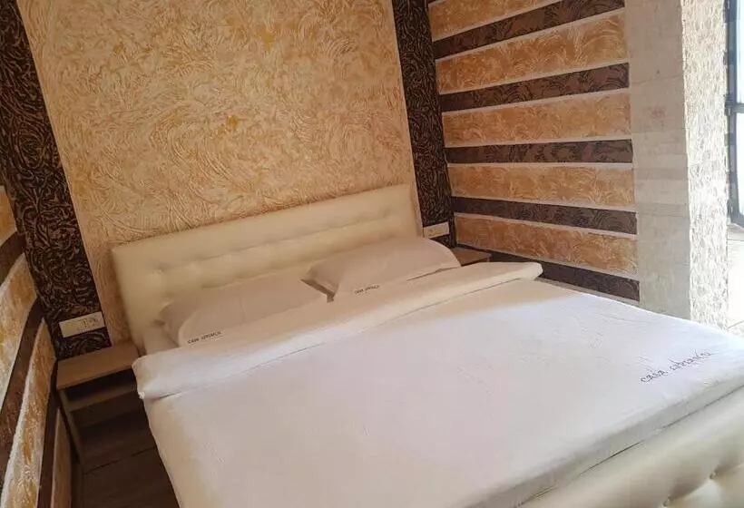 پانسیون Casa Lipianu