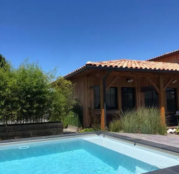 Aamiaismajoitus (B&B) La Cabane Du Ferret