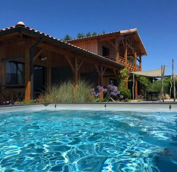 Aamiaismajoitus (B&B) La Cabane Du Ferret