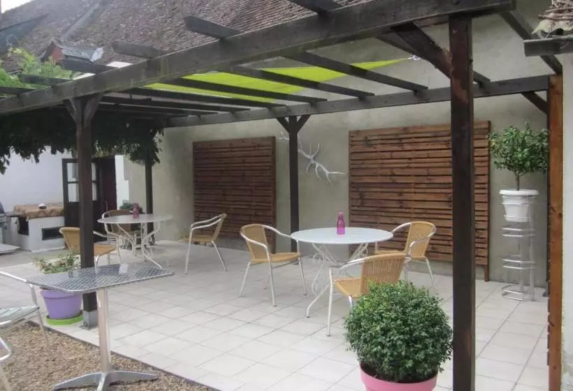 Hotelli Auberge Du Lion D Or