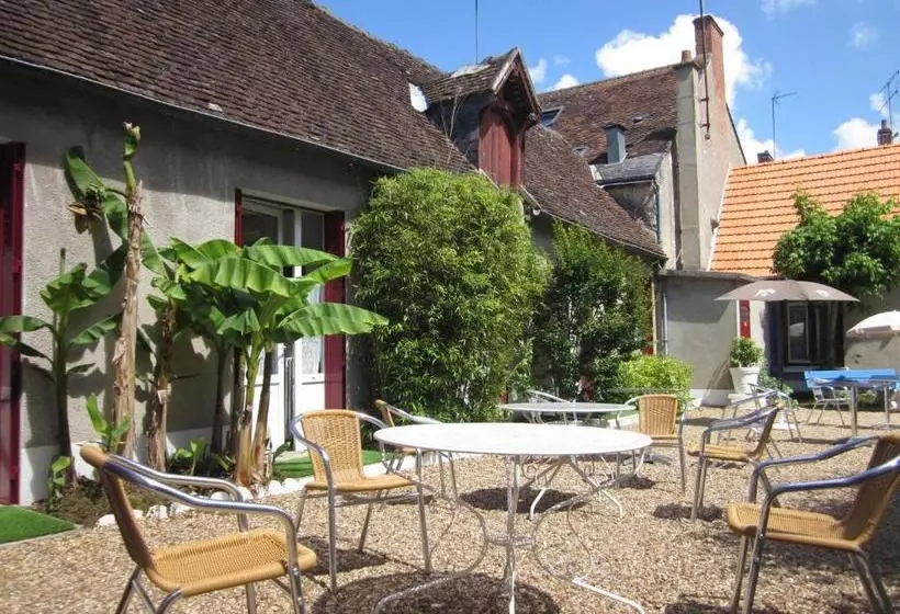 Hotelli Auberge Du Lion D Or