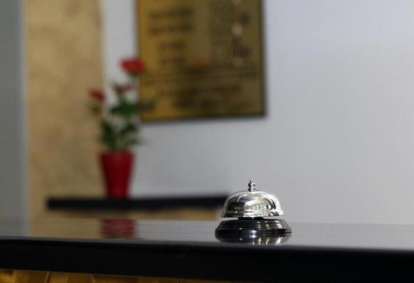 ホテル Restaurant Imperial